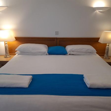 The Flying Fish Stables Hotel Ilminster Eksteriør billede