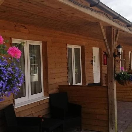 The Flying Fish Stables Hotel Ilminster Eksteriør billede